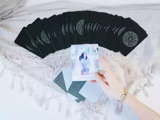 星期三晚上塔罗牌