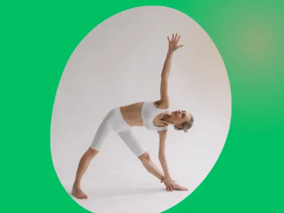 Empowered Vinyasa: โยคะโฟลว์ระดับกลาง